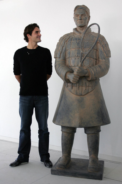 Roger_Federer_tennis_terracotta_warrior_sculpture.jpg